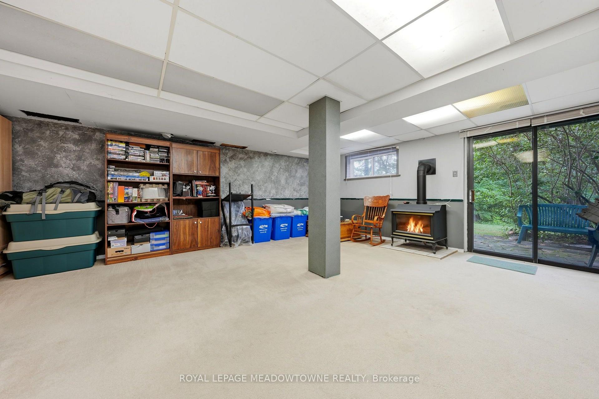 Photo 39 of 69 Lynden Circle, Halton Hills, Georgetown — HOMEH