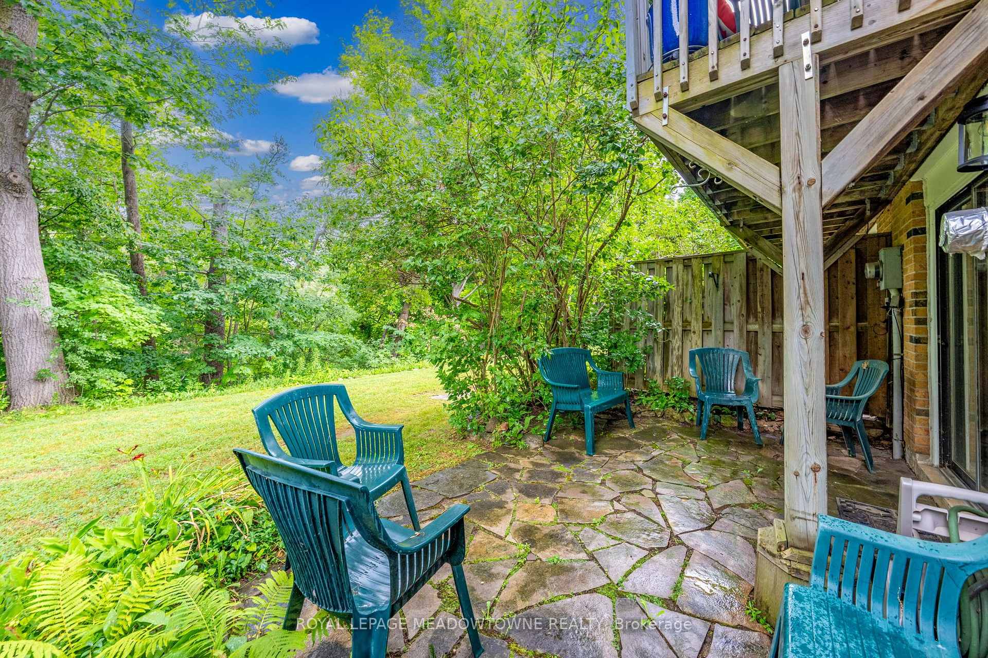 Photo 42 of 69 Lynden Circle, Halton Hills, Georgetown — HOMEH