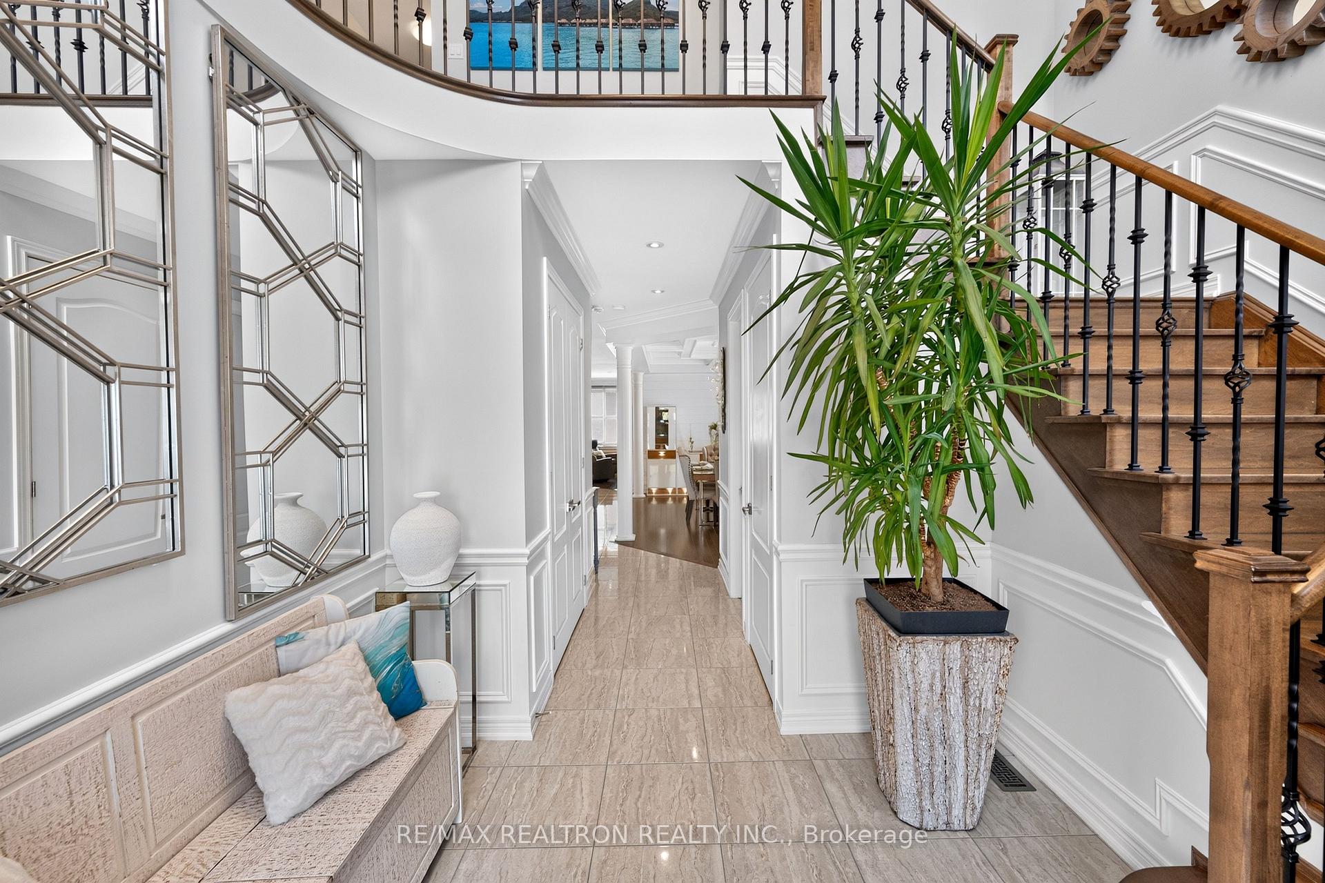 Photo 8 of 225 South Ocean Drive, Oshawa, Windfields — HOMEH