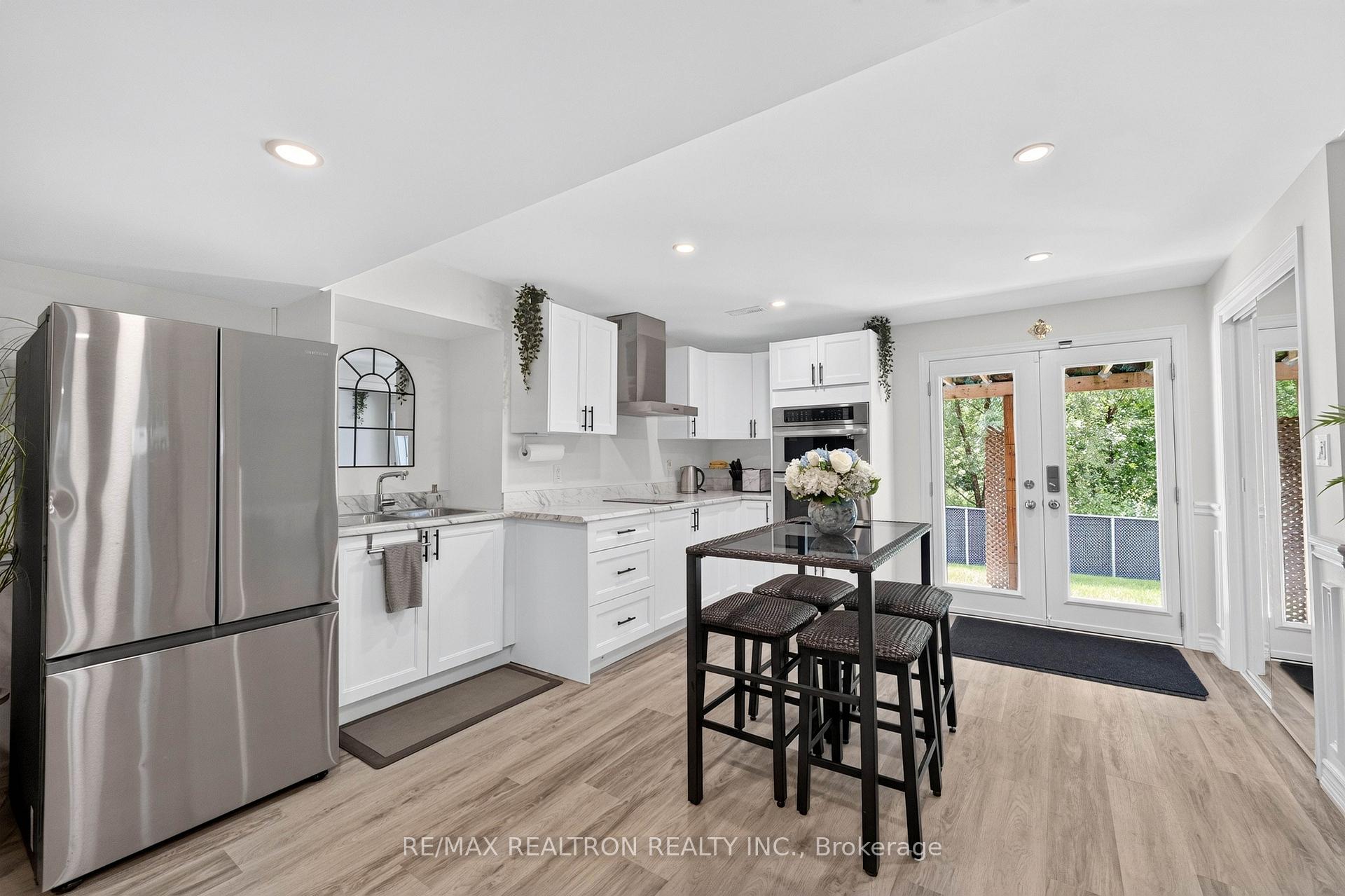 Photo 37 of 225 South Ocean Drive, Oshawa, Windfields — HOMEH