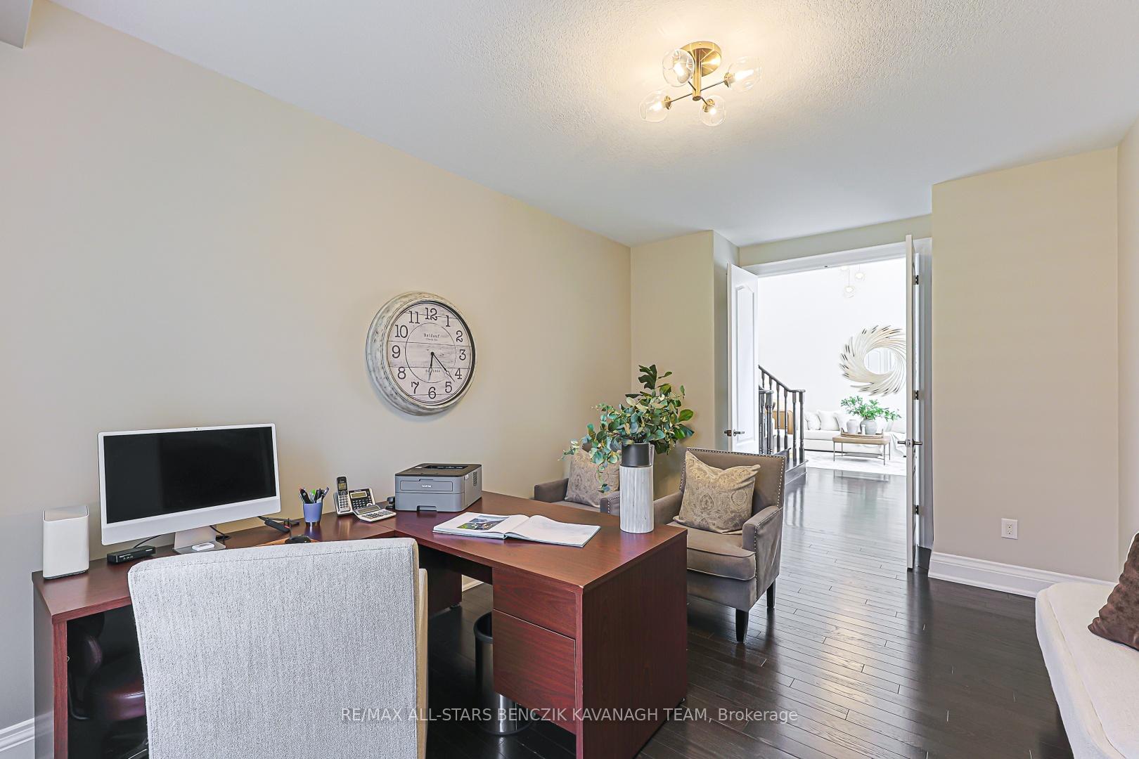 Photo 13 of 18 Wyndance Way, Uxbridge, Rural Uxbridge — HOMEH