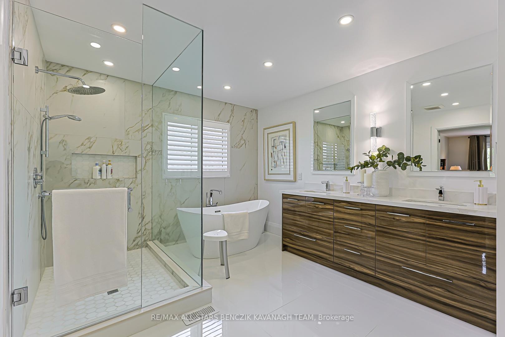 Photo 19 of 18 Wyndance Way, Uxbridge, Rural Uxbridge — HOMEH