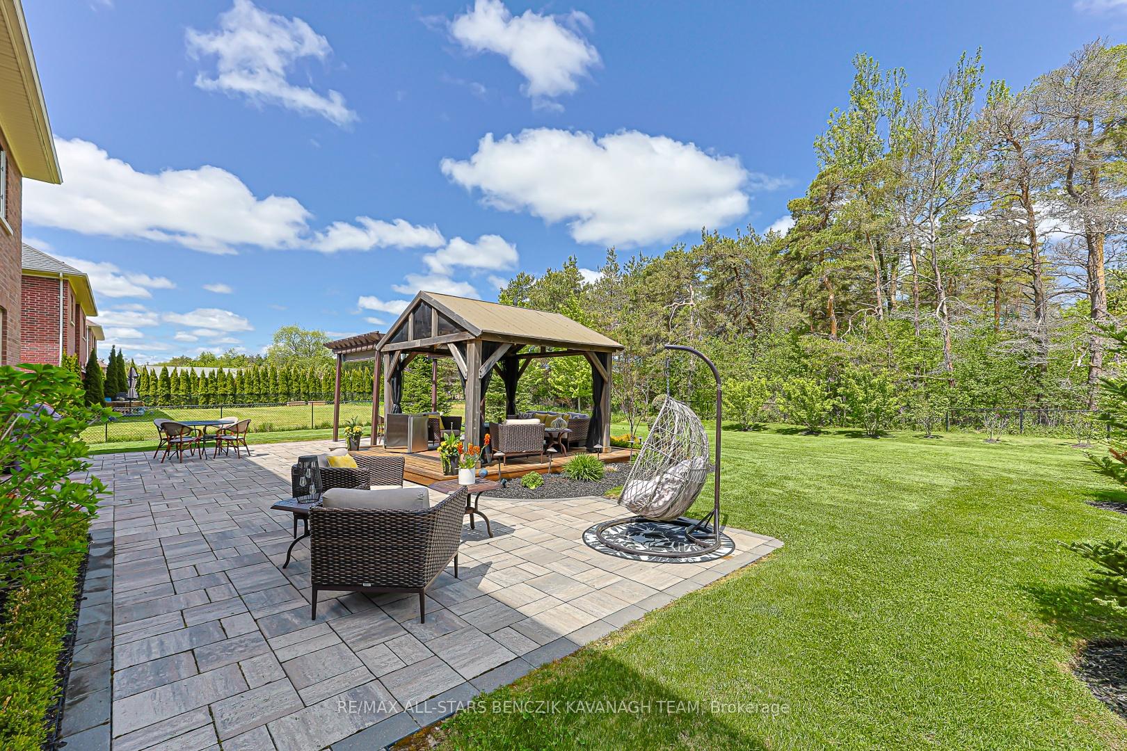 Photo 36 of 18 Wyndance Way, Uxbridge, Rural Uxbridge — HOMEH