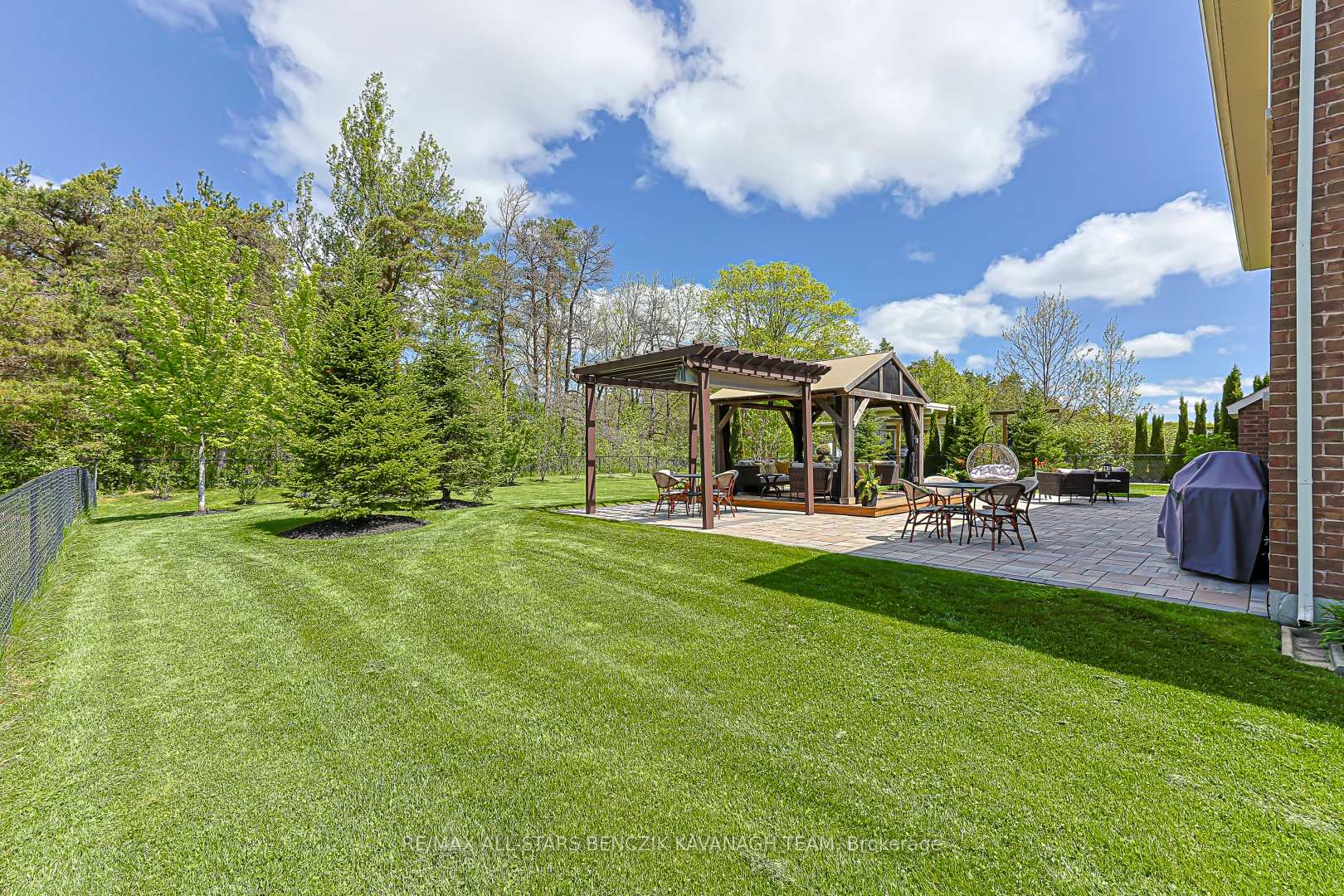 Photo 38 of 18 Wyndance Way, Uxbridge, Rural Uxbridge — HOMEH