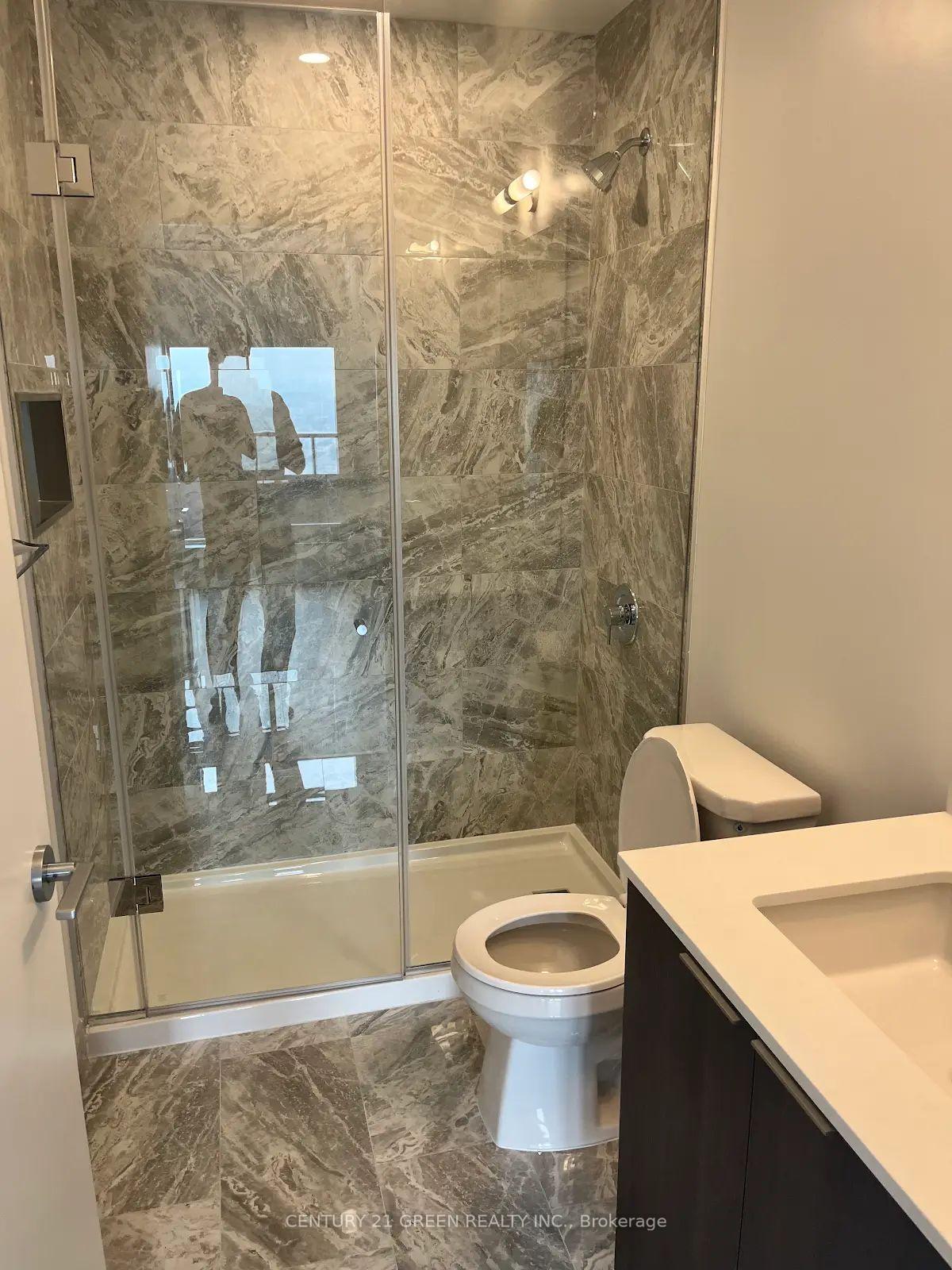 Photo 8 of Unit 3503, 395 Square One Drive, Mississauga, City Centre — HOMEH