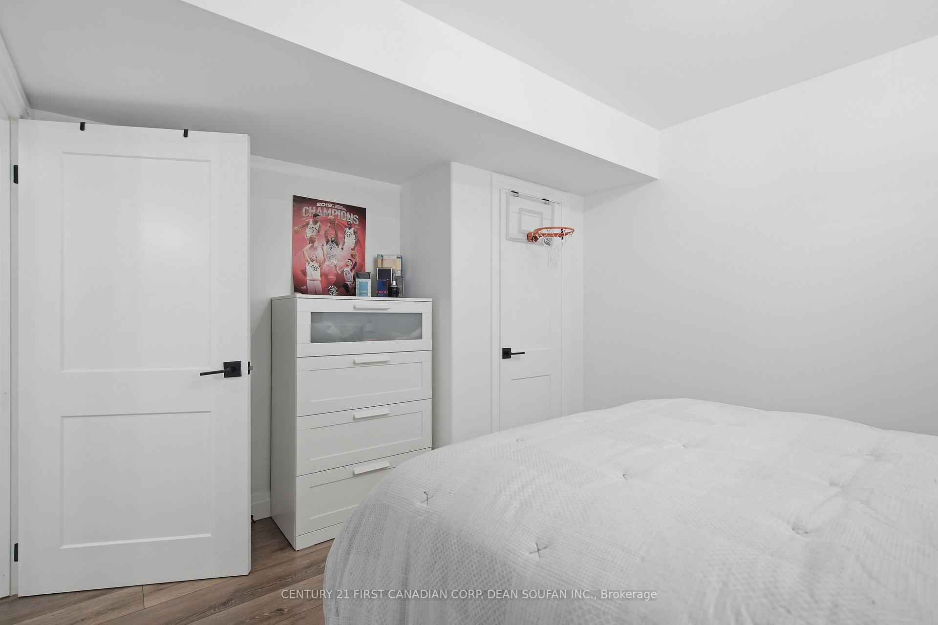 Photo 39 of 2152 Yellowbirch Place, London, North S — HOMEH