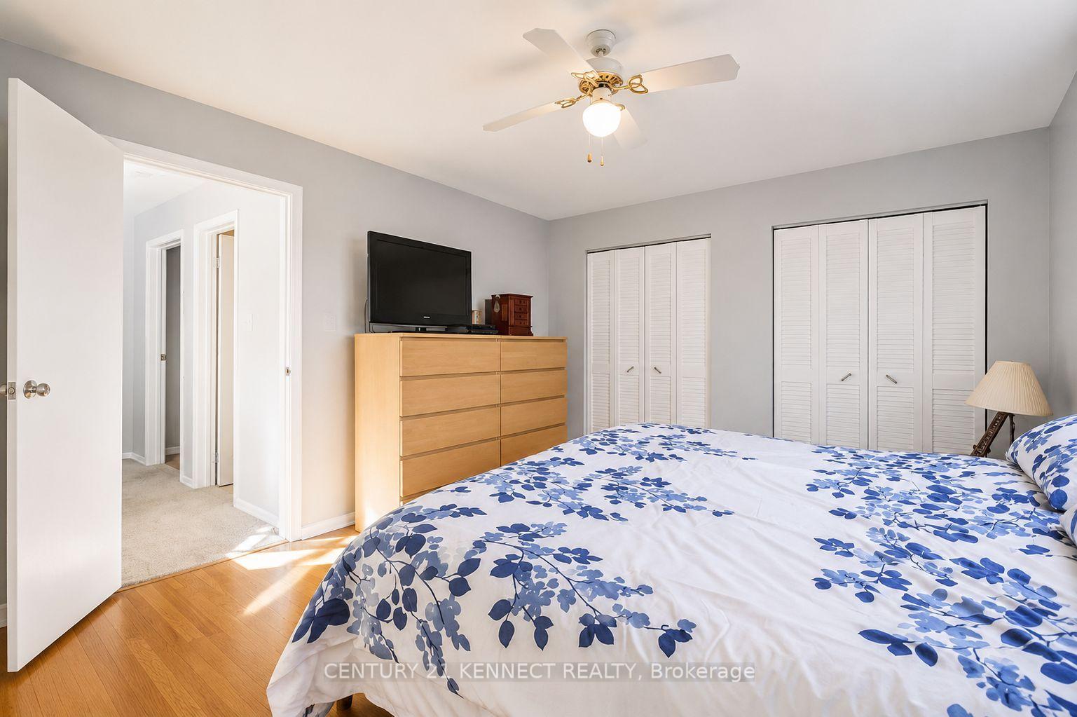 Photo 6 of 219 Barkley Crescent, Oshawa, Vanier — HOMEH