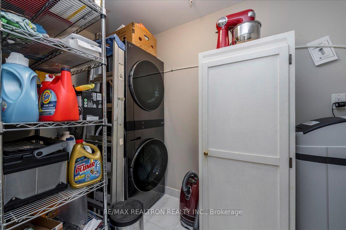 Photo 17 of Unit 114, 5 Chef Lane, Barrie, Innis-Shore — HOMEH