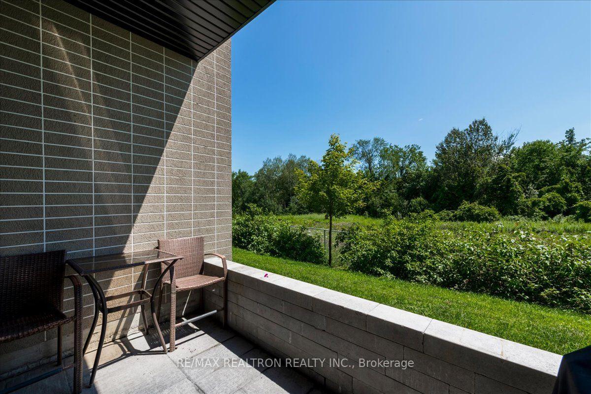 Photo 19 of Unit 114, 5 Chef Lane, Barrie, Innis-Shore — HOMEH