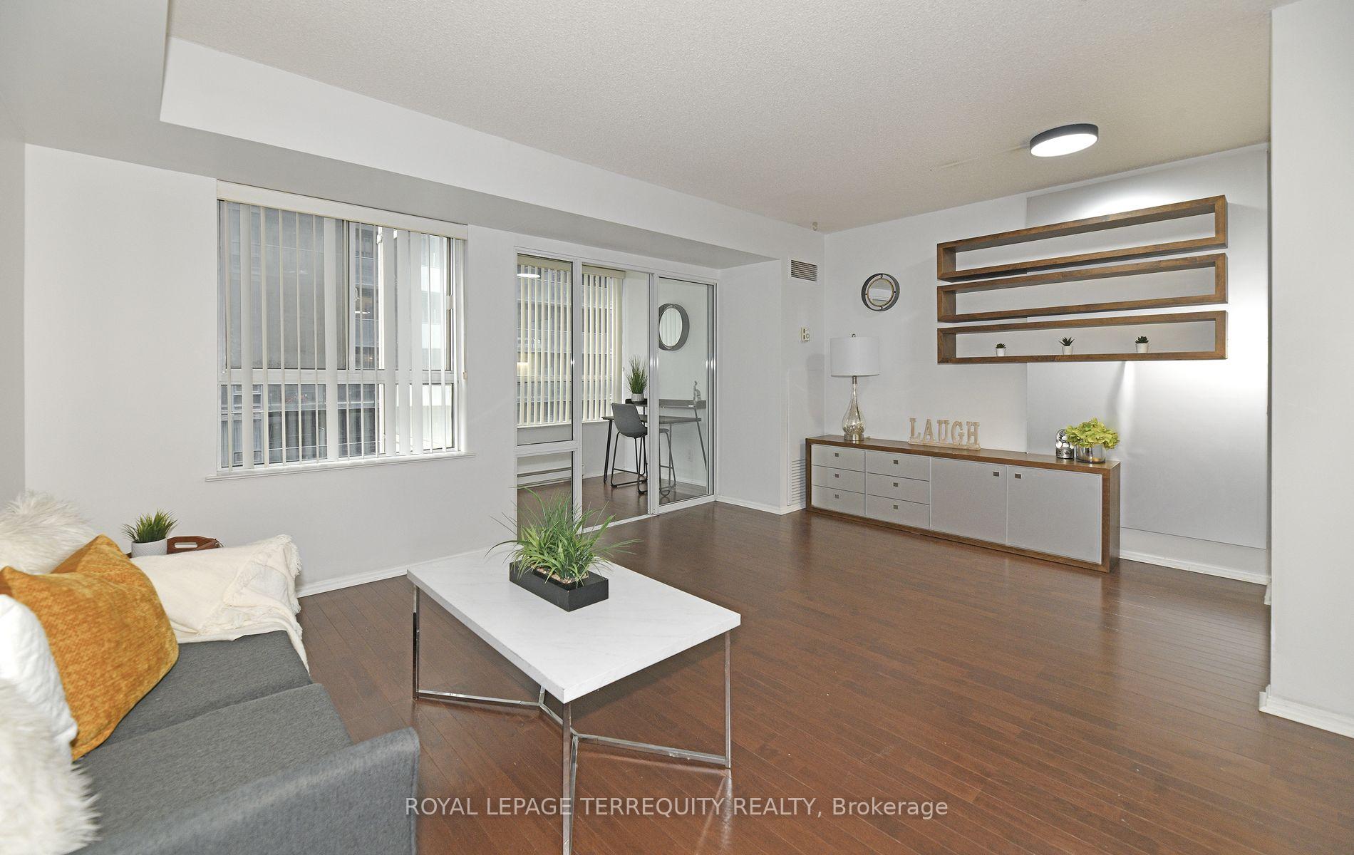 Photo 3 of Unit 1113, 711 Bay Street, Toronto, Bay Street Corridor — HOMEH