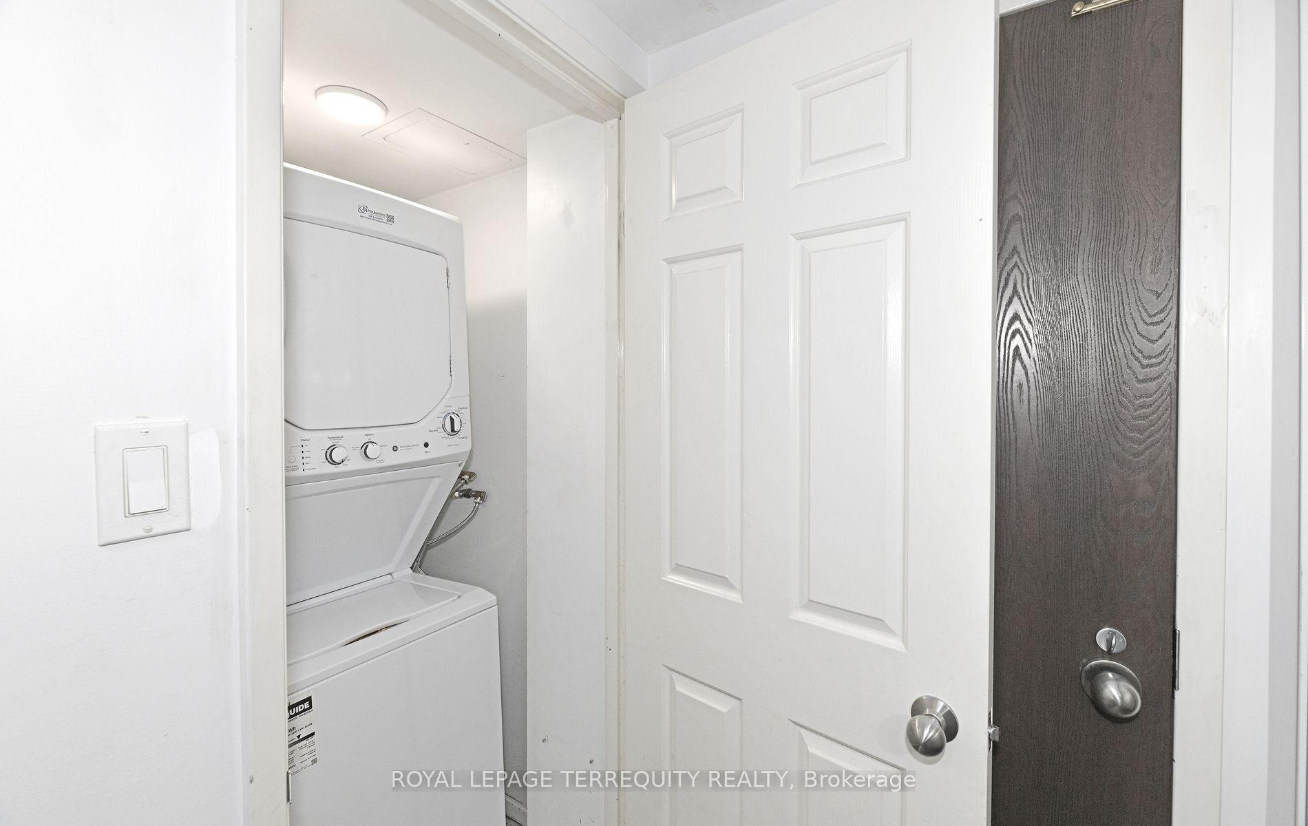 Photo 14 of Unit 1113, 711 Bay Street, Toronto, Bay Street Corridor — HOMEH