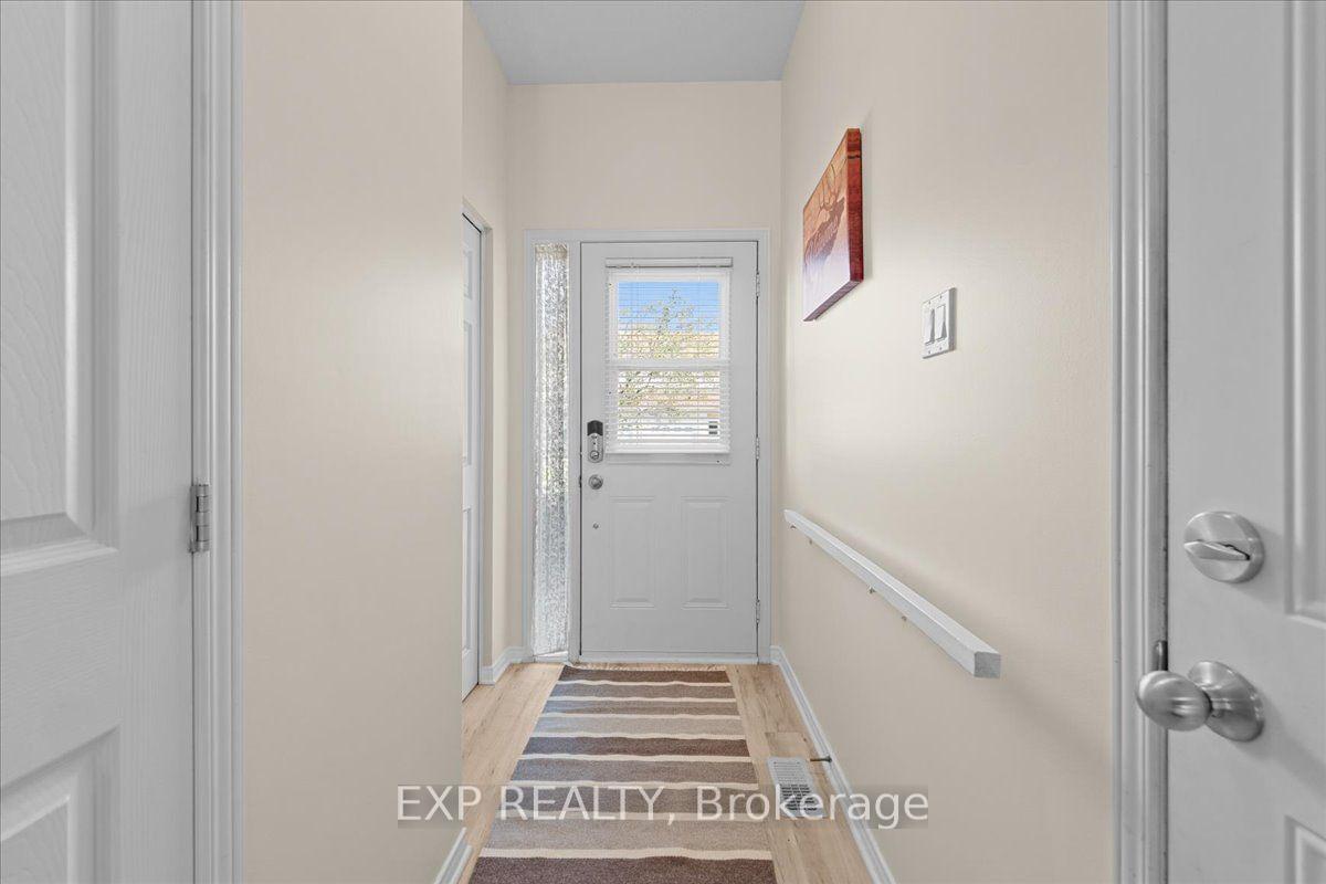 Photo 4 of 307 Cozumel Private, Ottawa, Fallingbrook/Gardenway South — HOMEH