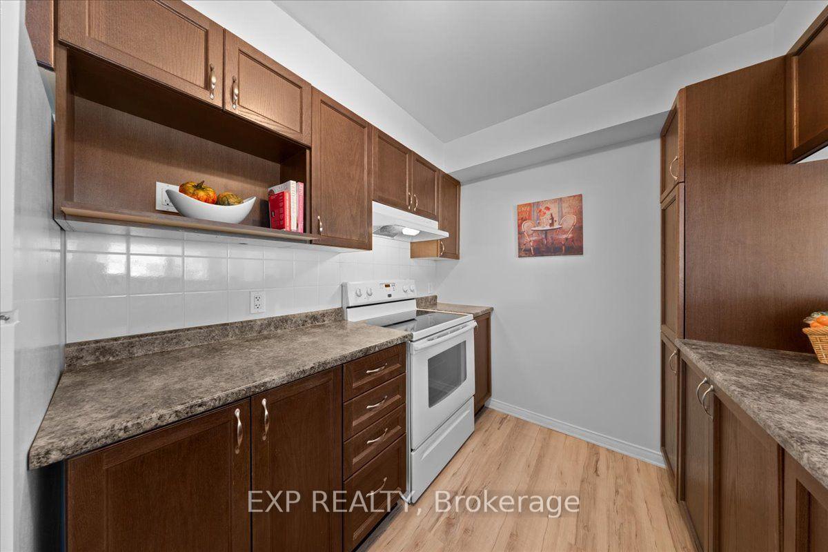 Photo 8 of 307 Cozumel Private, Ottawa, Fallingbrook/Gardenway South — HOMEH