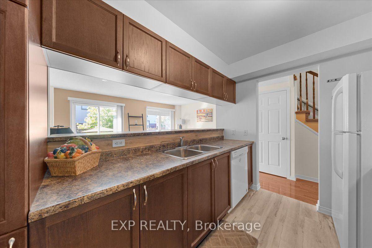 Photo 10 of 307 Cozumel Private, Ottawa, Fallingbrook/Gardenway South — HOMEH