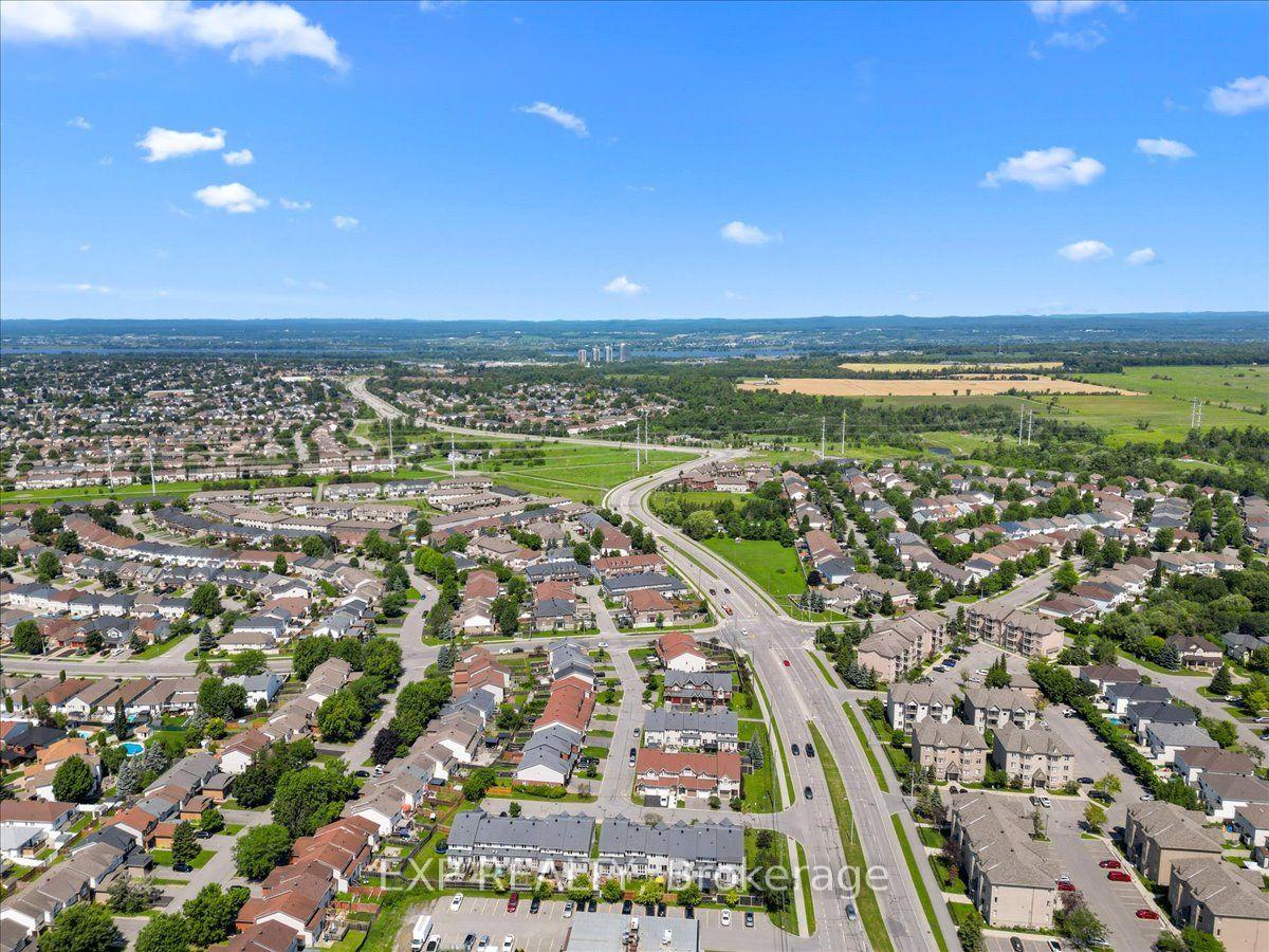 Photo 42 of 307 Cozumel Private, Ottawa, Fallingbrook/Gardenway South — HOMEH