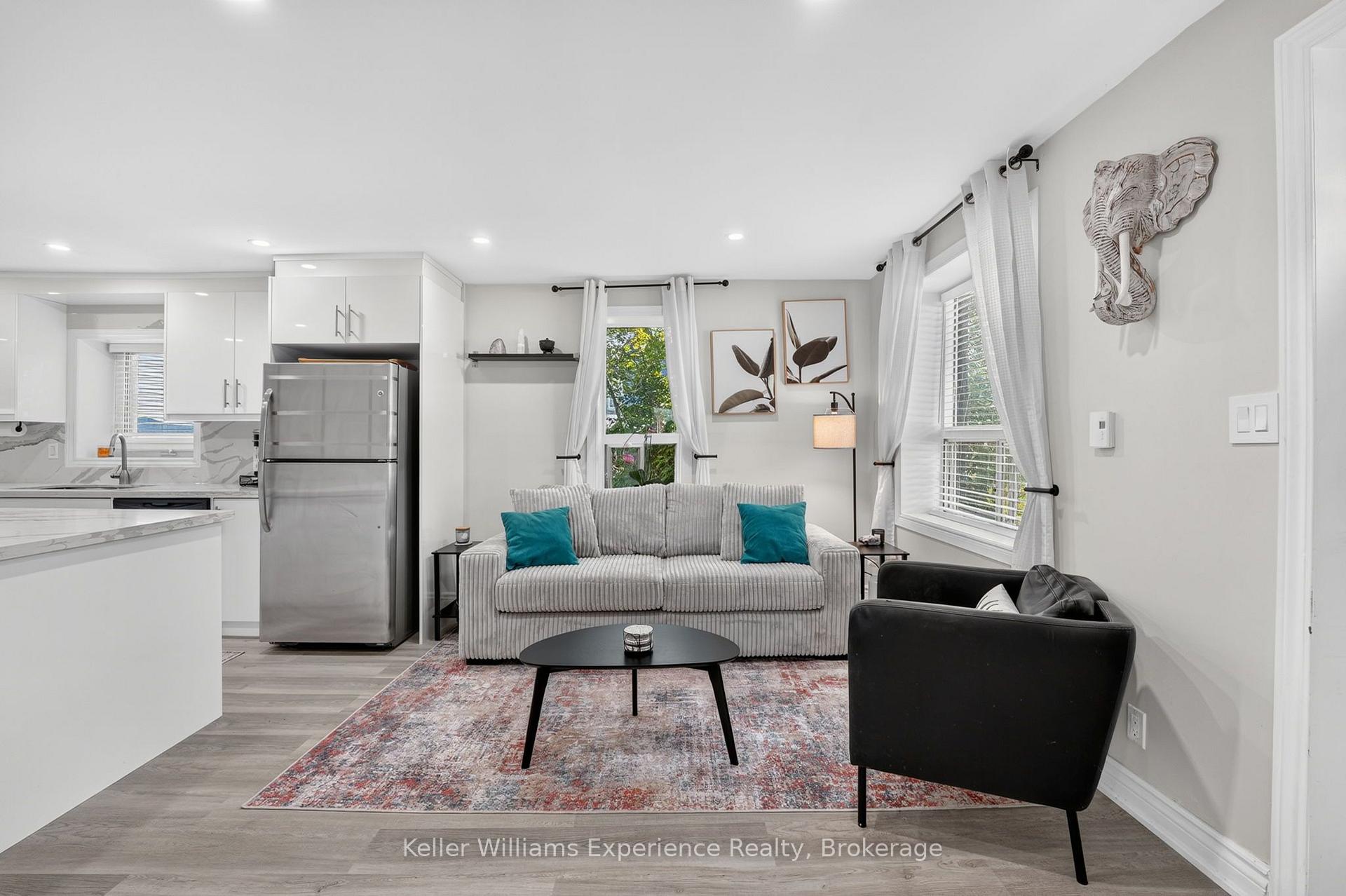 Photo 14 of 680 Ontario Street, Midland — HOMEH