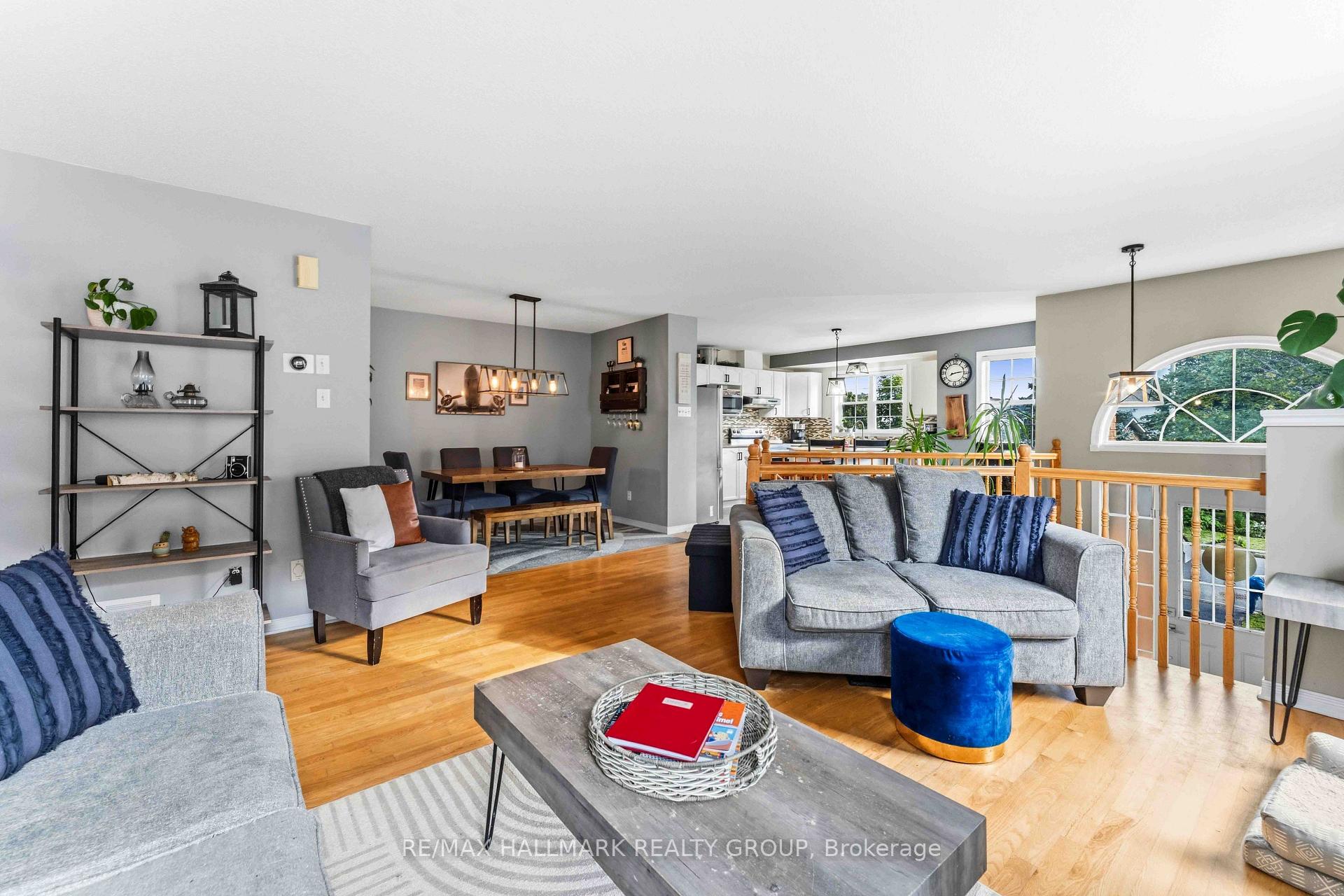 Photo 8 of 1588 Lisbon Street, Ottawa, Fallingbrook/Pineridge — HOMEH