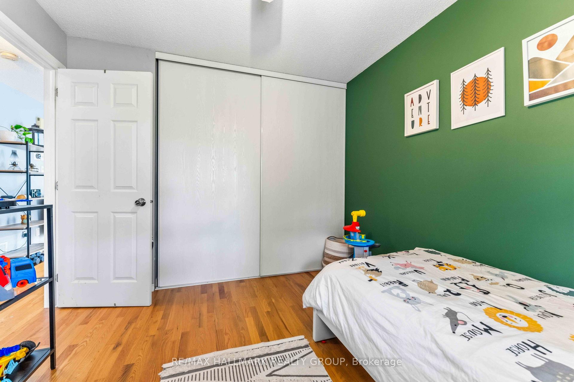 Photo 17 of 1588 Lisbon Street, Ottawa, Fallingbrook/Pineridge — HOMEH