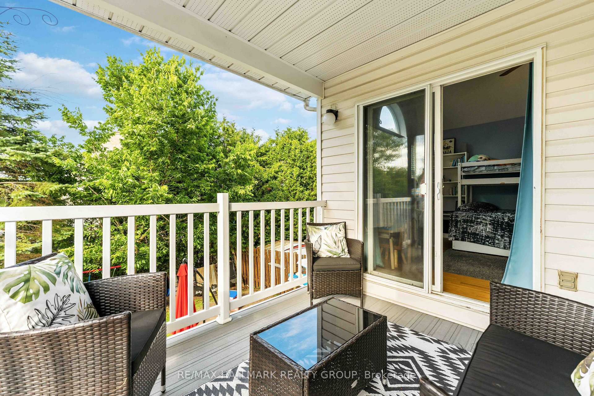 Photo 29 of 1588 Lisbon Street, Ottawa, Fallingbrook/Pineridge — HOMEH