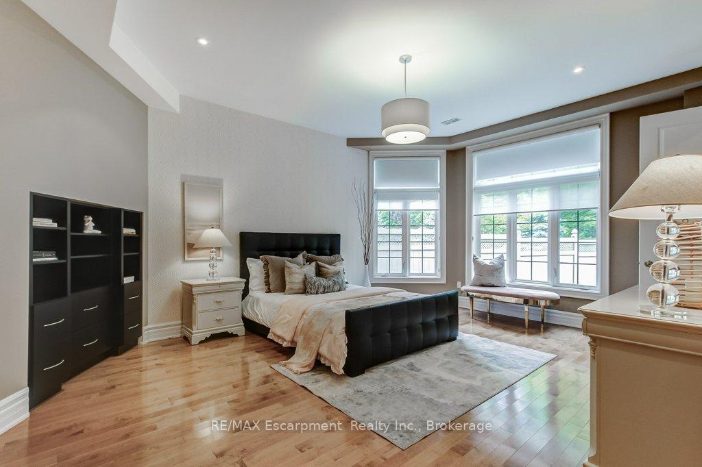 Photo 28 of 172 Diiorio Circle, Hamilton, Ancaster — HOMEH