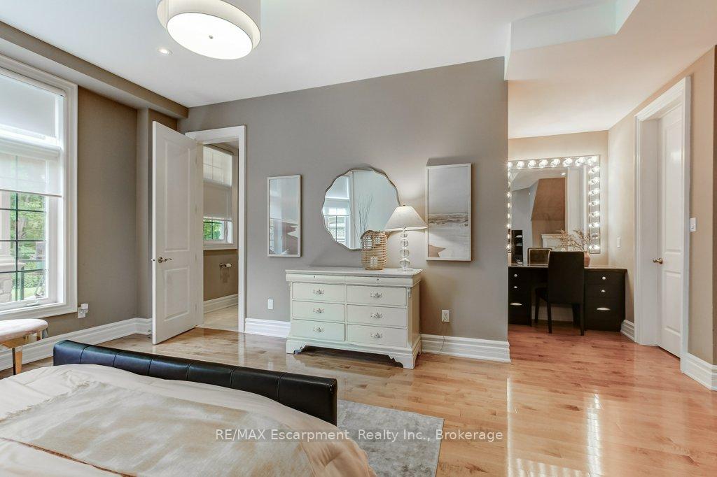 Photo 29 of 172 Diiorio Circle, Hamilton, Ancaster — HOMEH