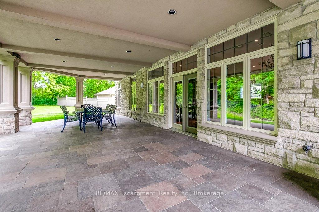 Photo 41 of 172 Diiorio Circle, Hamilton, Ancaster — HOMEH