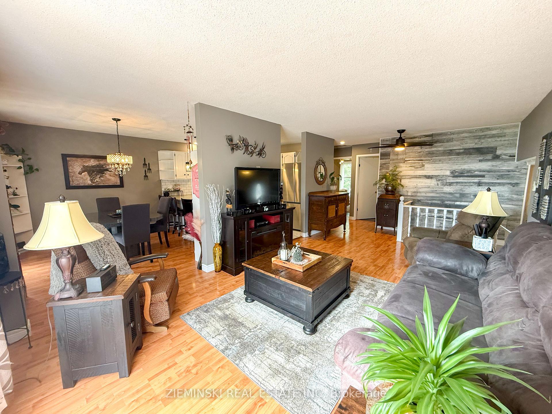 Photo 18 of 605 Bristol Road, Timmins, Porcupine - West — HOMEH