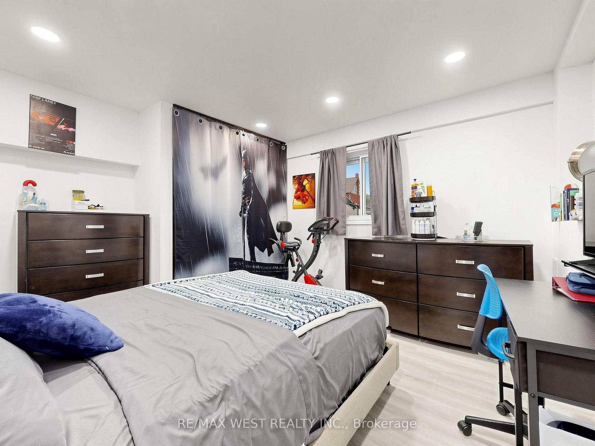 Photo 26 of 335 East Avenue N, Hamilton, Landsdale — HOMEH