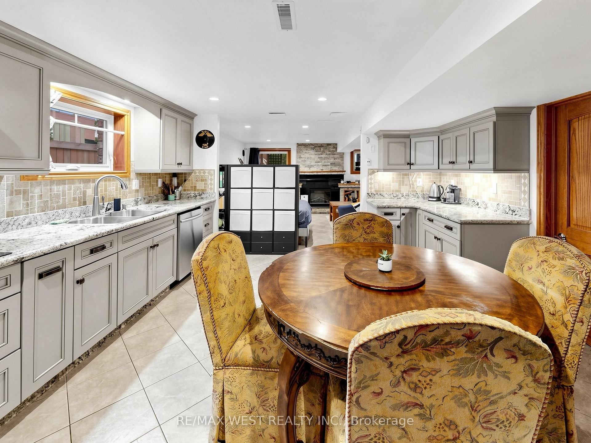 Photo 29 of 335 East Avenue N, Hamilton, Landsdale — HOMEH
