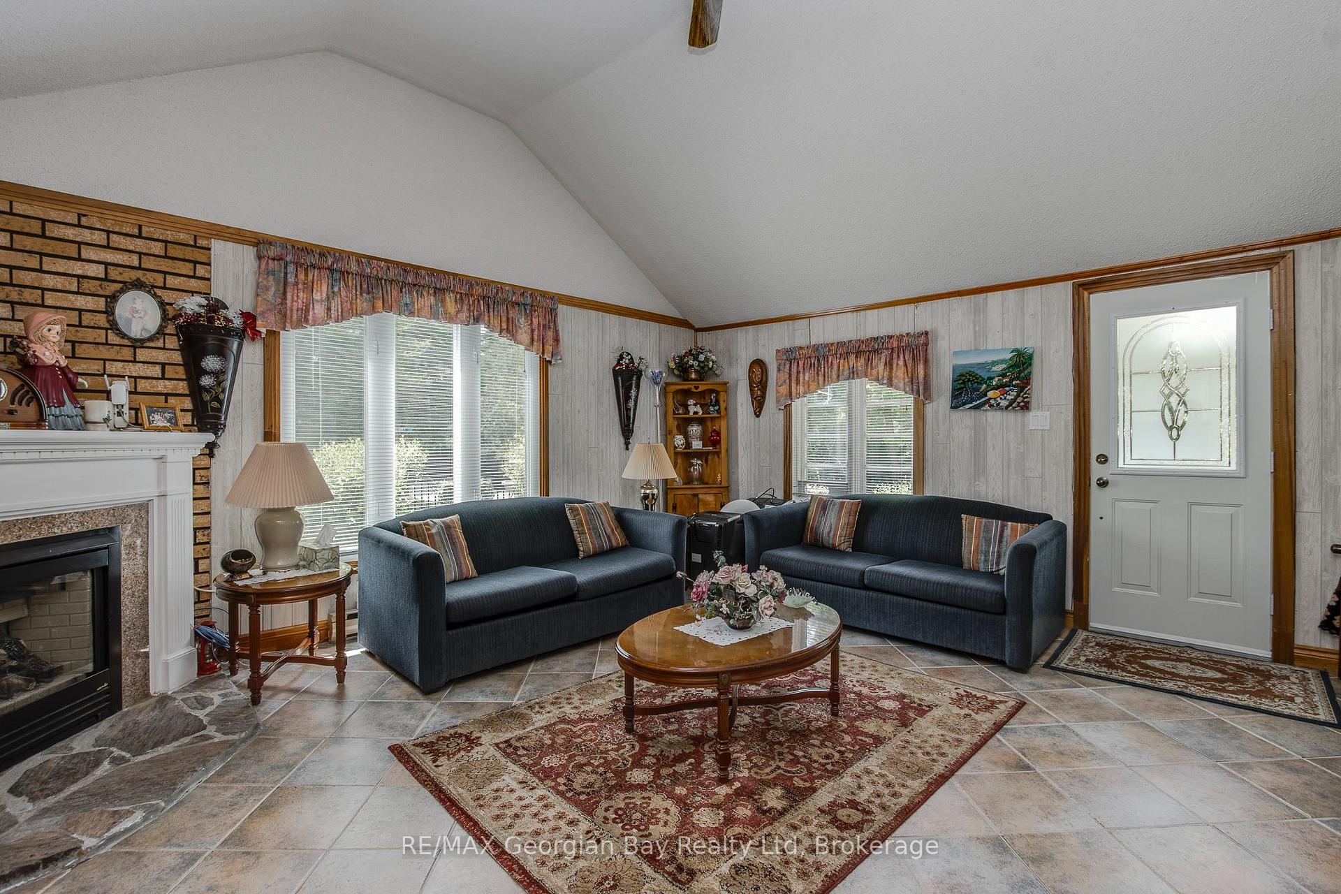 Photo 12 of 3 Brookside Drive, Tiny, Rural Tiny — HOMEH