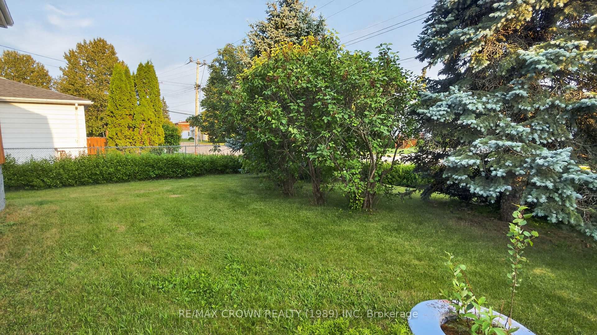 Photo 9 of 706 Prince Street, Hearst — HOMEH