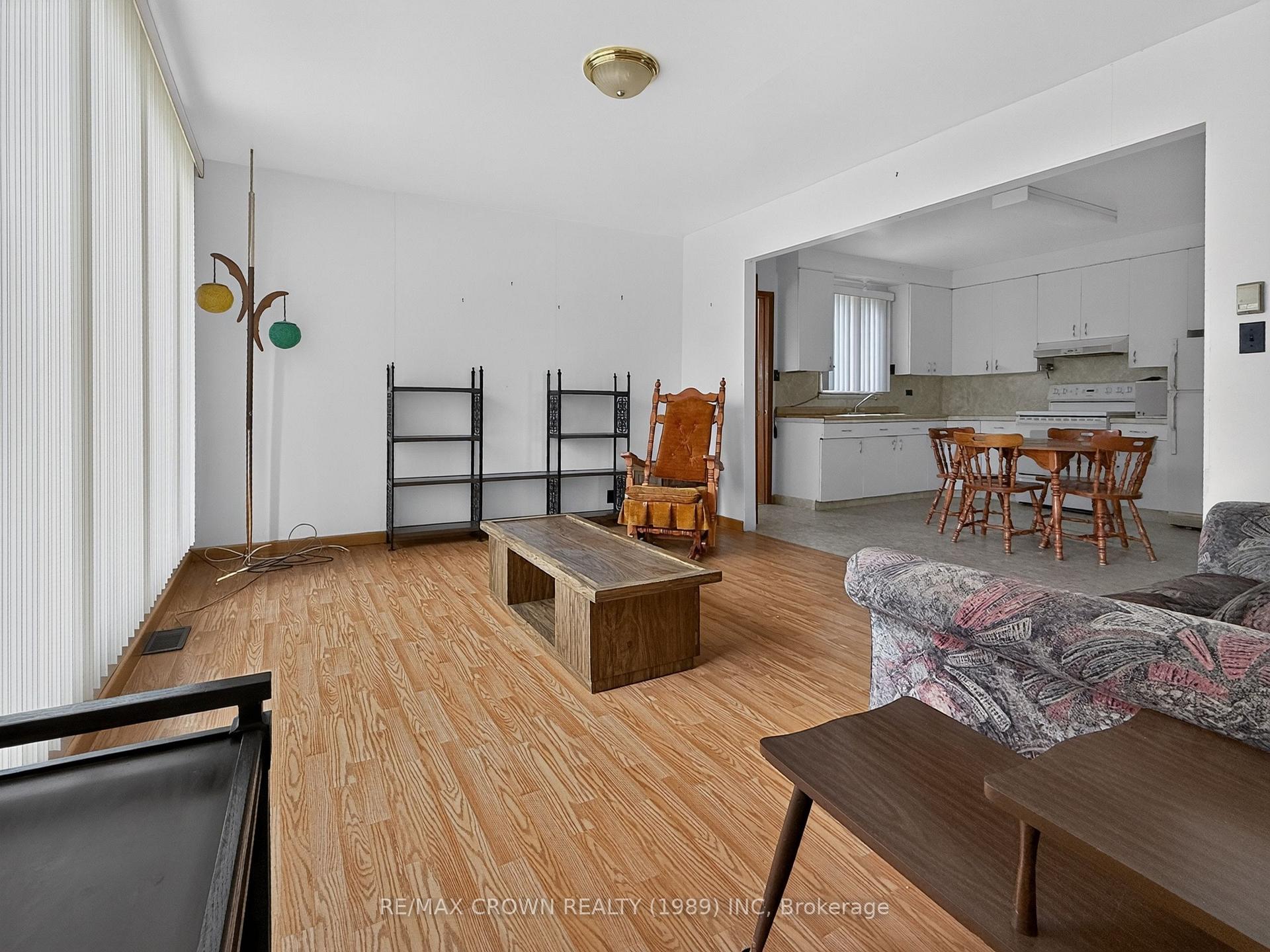 Photo 20 of 706 Prince Street, Hearst — HOMEH