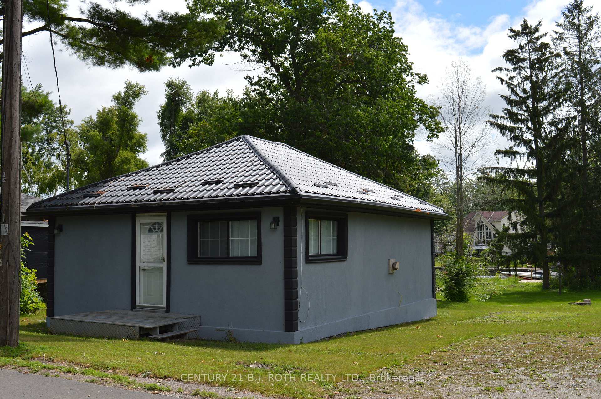 Photo 5 of 29 Ridge Avenue, Ramara, Brechin — HOMEH