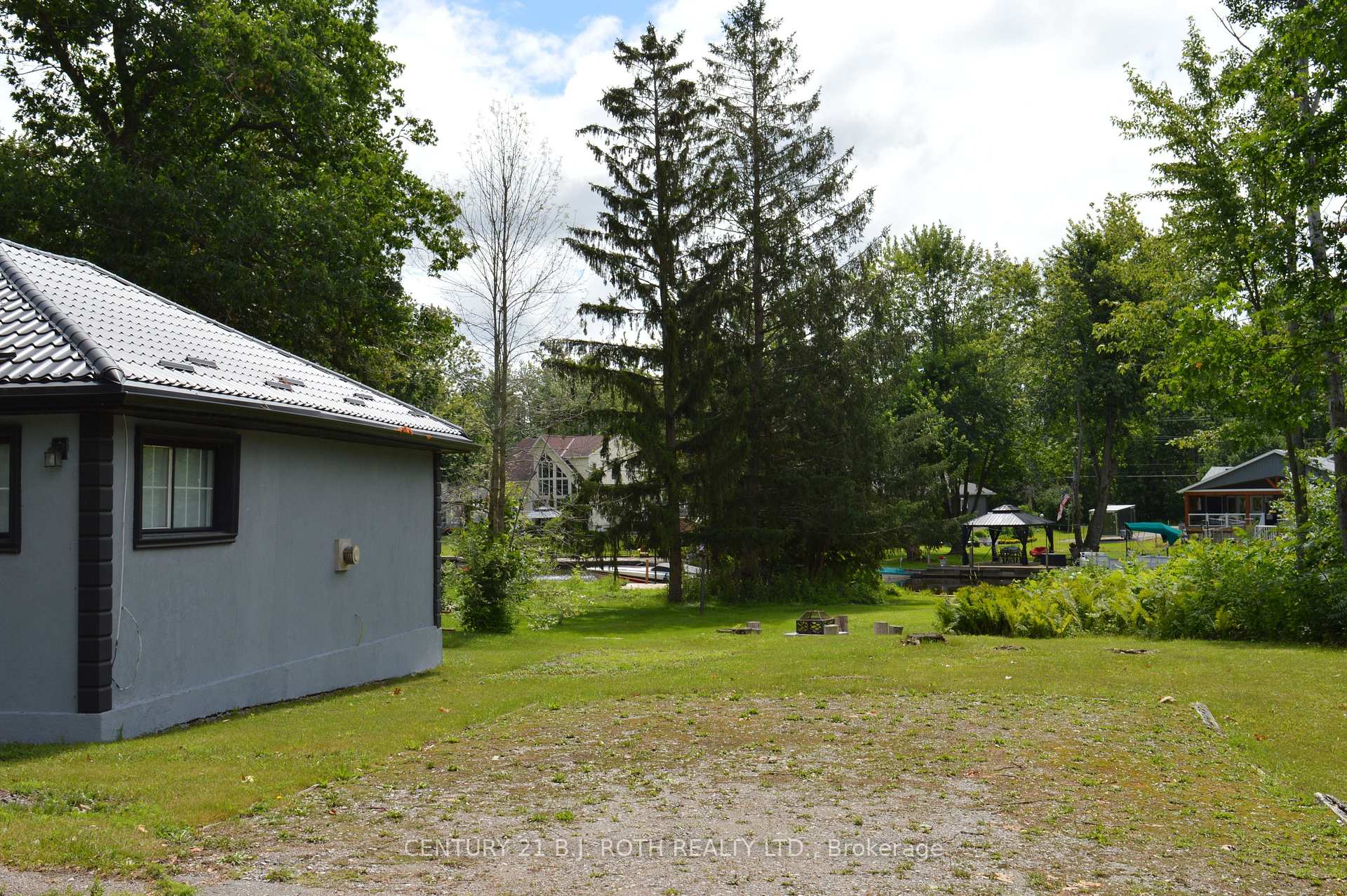 Photo 7 of 29 Ridge Avenue, Ramara, Brechin — HOMEH