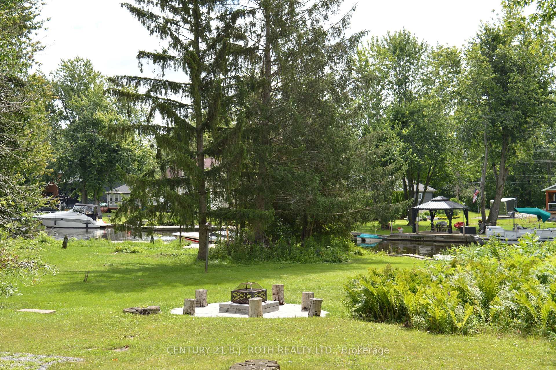 Photo 10 of 29 Ridge Avenue, Ramara, Brechin — HOMEH