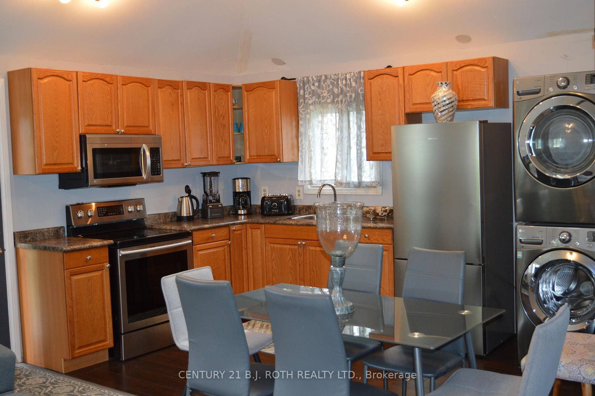 Photo 17 of 29 Ridge Avenue, Ramara, Brechin — HOMEH