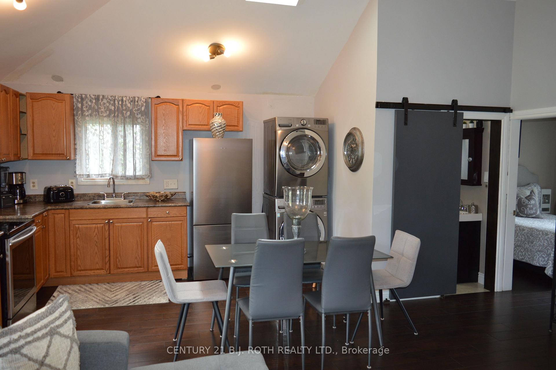 Photo 23 of 29 Ridge Avenue, Ramara, Brechin — HOMEH