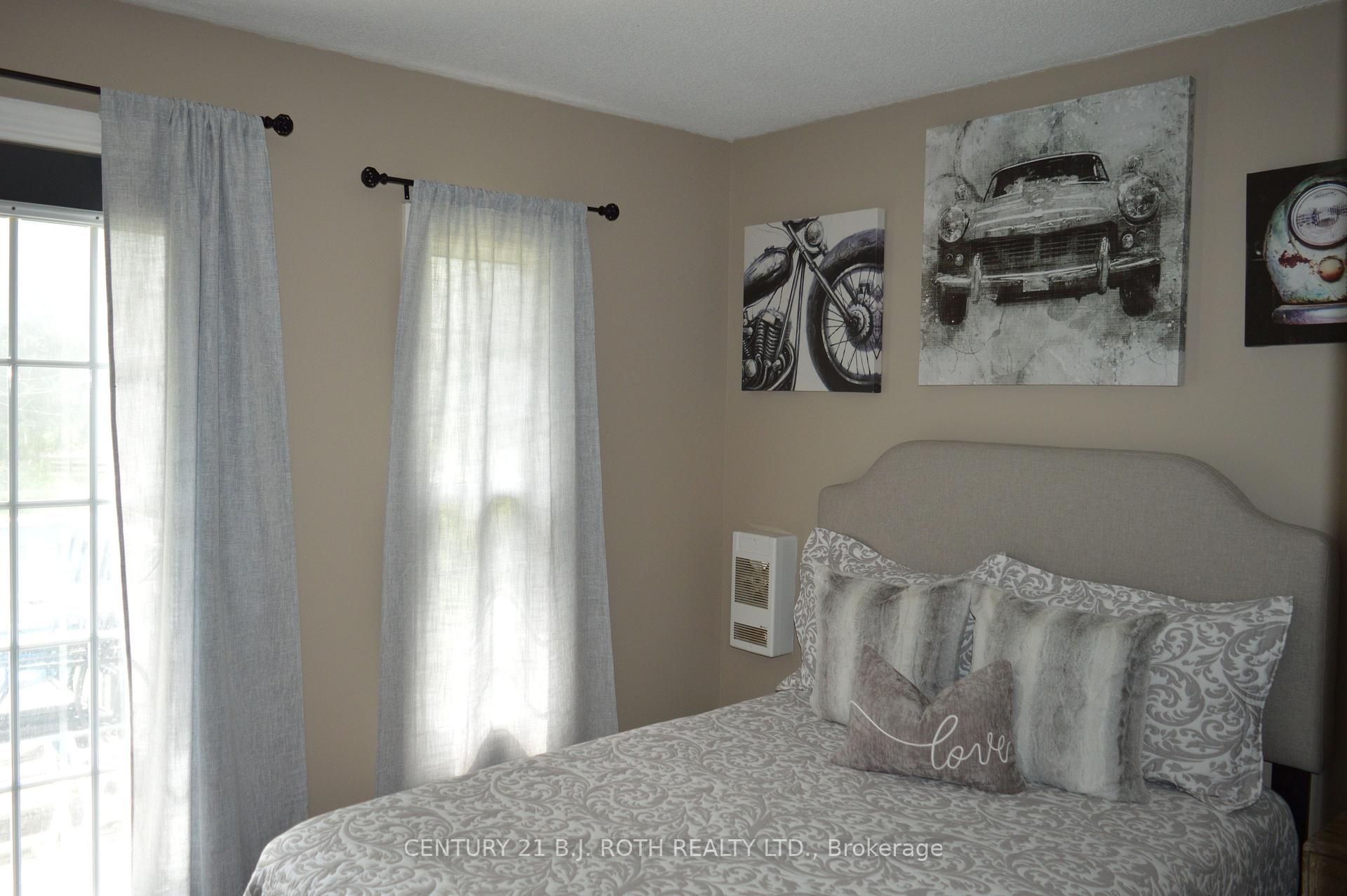 Photo 25 of 29 Ridge Avenue, Ramara, Brechin — HOMEH