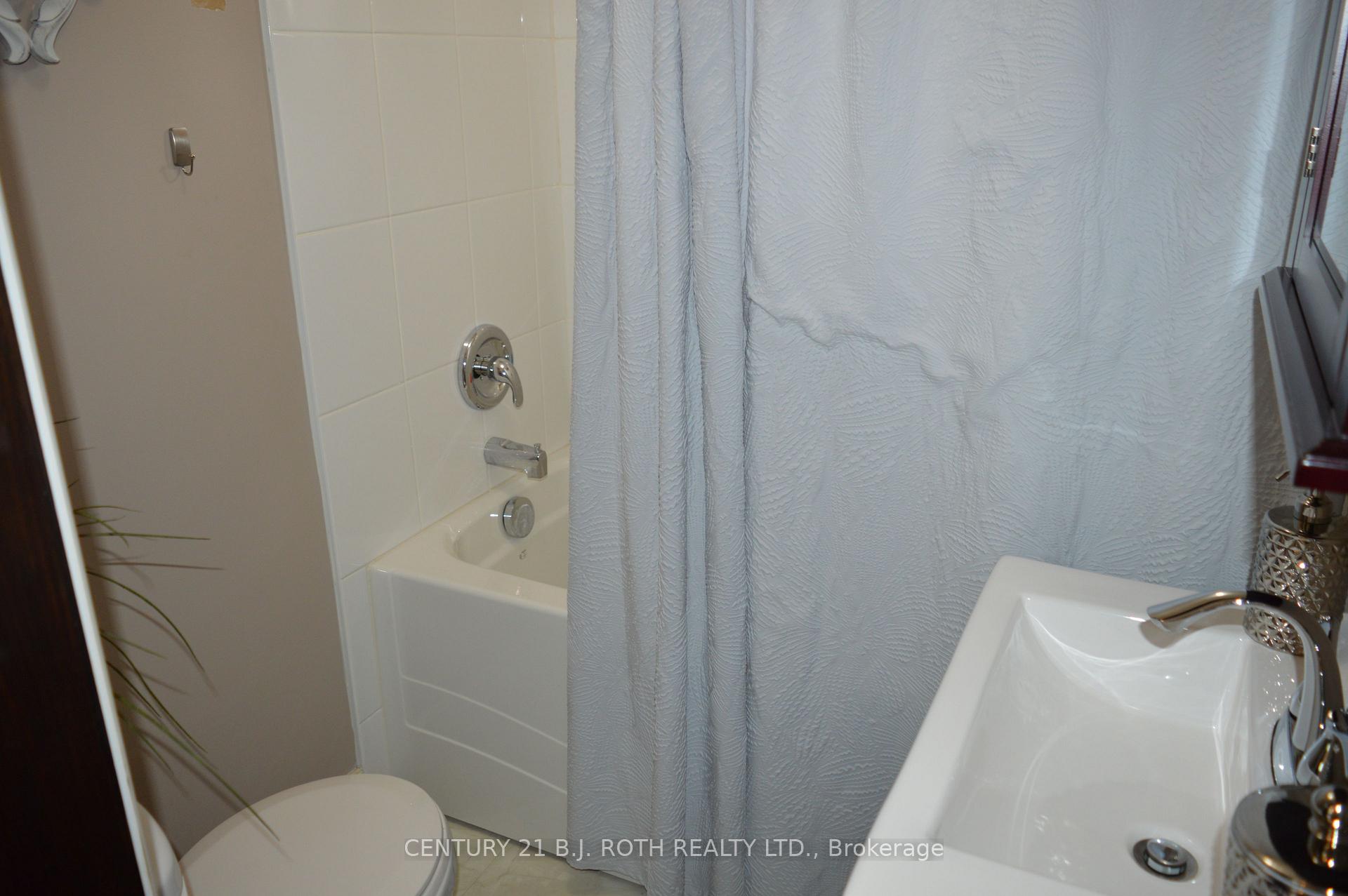 Photo 27 of 29 Ridge Avenue, Ramara, Brechin — HOMEH