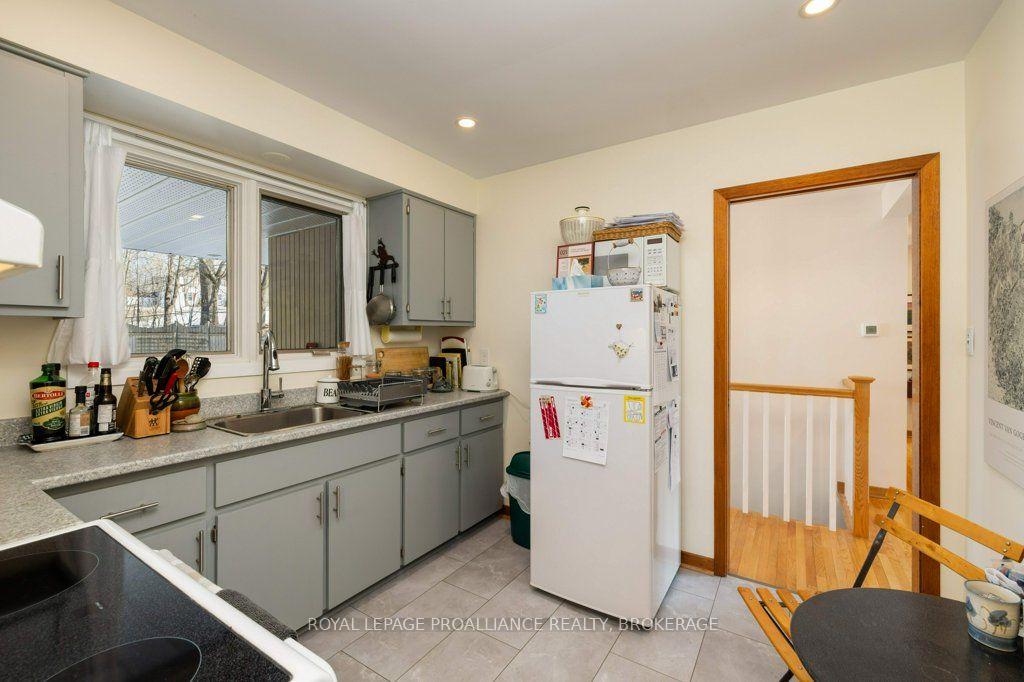 Photo 29 of 12 Oriole Lane, Kingston, Kingston East (Incl CFB Kingston) — HOMEH