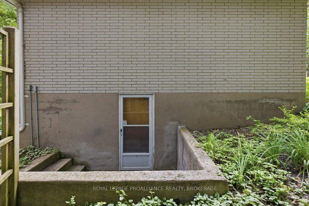 Photo 77 of 12 Oriole Lane, Kingston, Kingston East (Incl CFB Kingston) — HOMEH