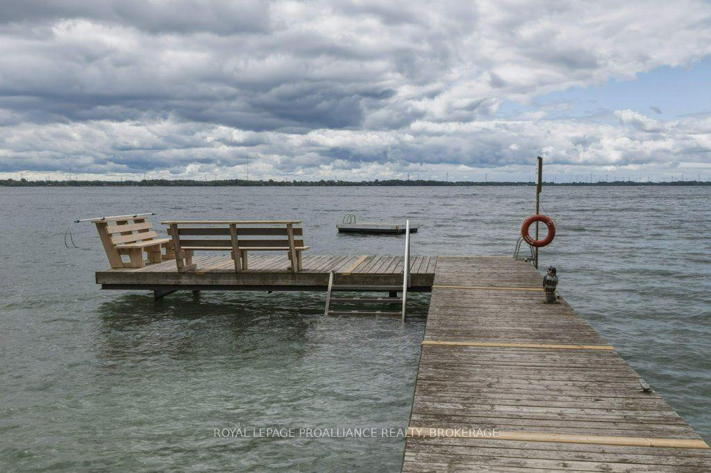 Photo 85 of 12 Oriole Lane, Kingston, Kingston East (Incl CFB Kingston) — HOMEH