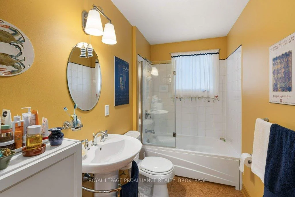 Photo 48 of 12 Oriole Lane, Kingston, Kingston East (Incl CFB Kingston) — HOMEH