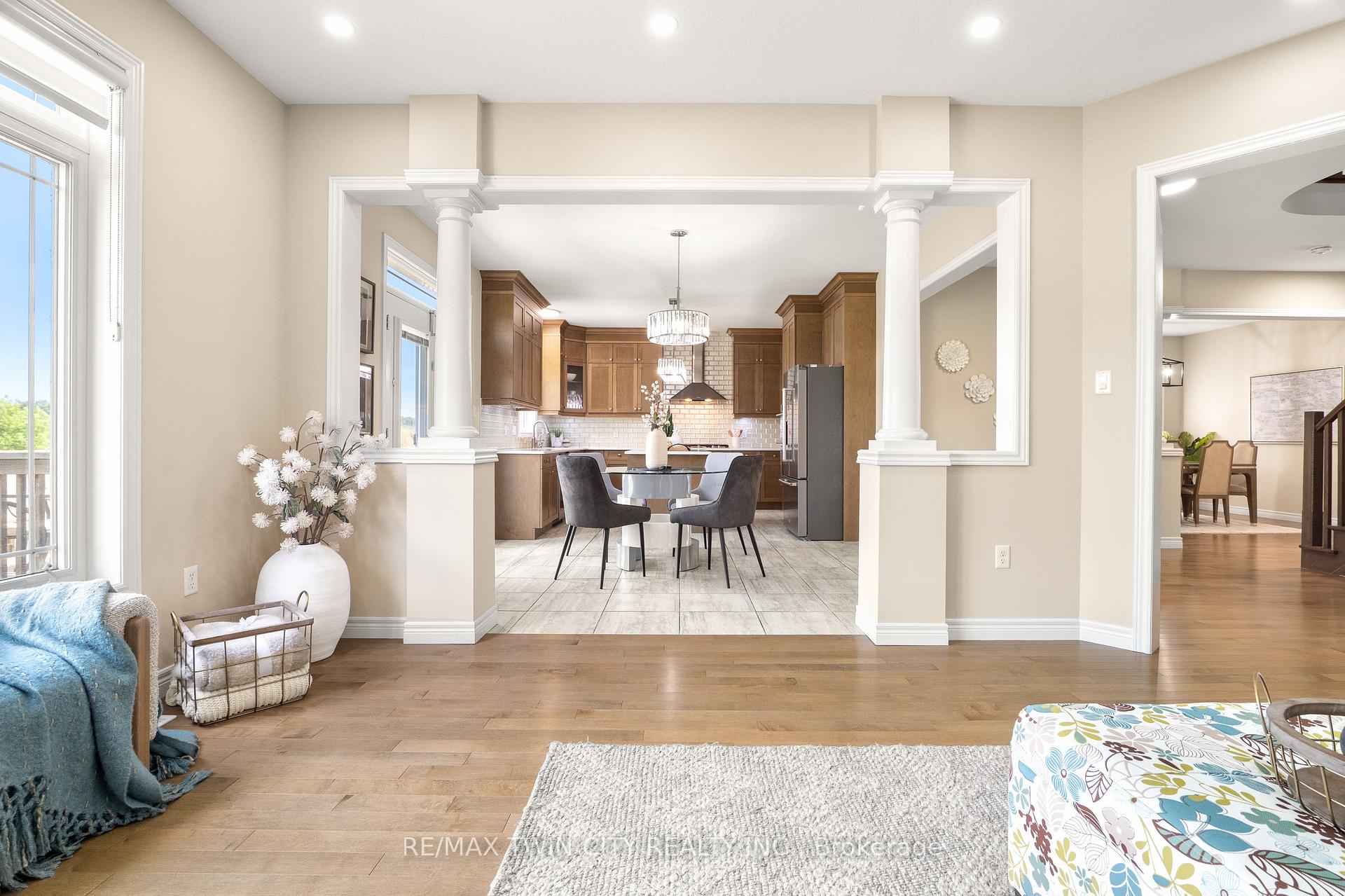 Photo 16 of 369 Rivertrail Avenue, Kitchener, Grand River South — HOMEH