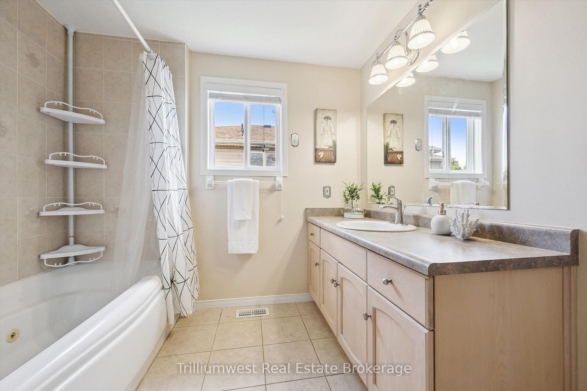 Photo 19 of 26 Critcher Avenue, Cambridge, Little's Corners — HOMEH