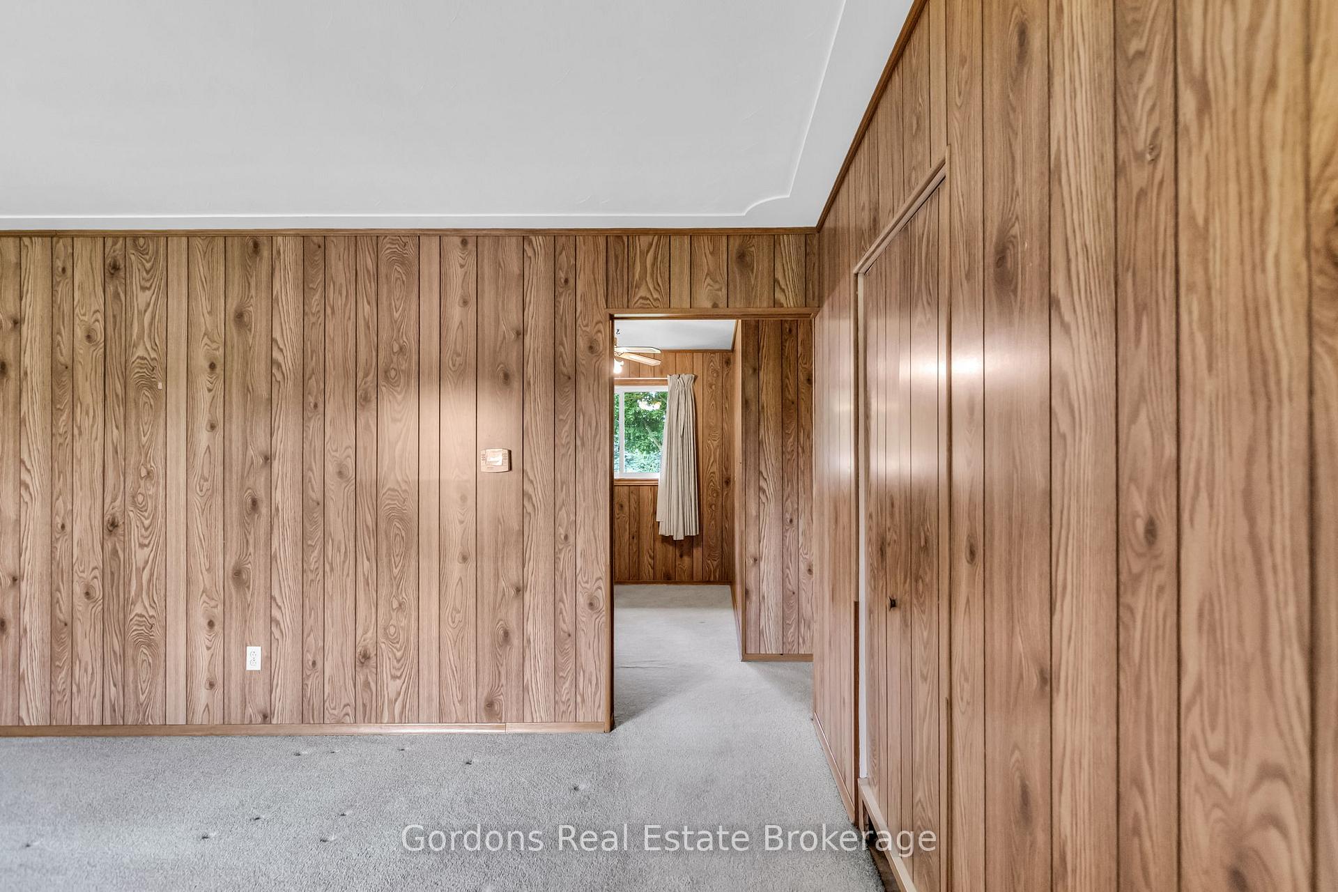 Photo 19 of 1432 Mannheim Road, Wilmot — HOMEH