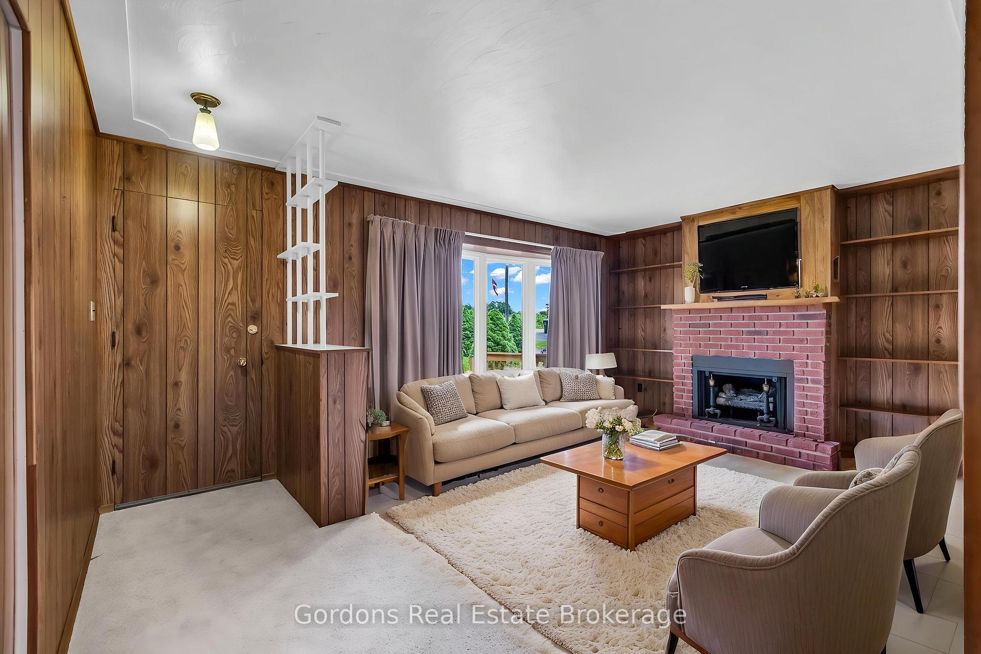 Photo 21 of 1432 Mannheim Road, Wilmot — HOMEH