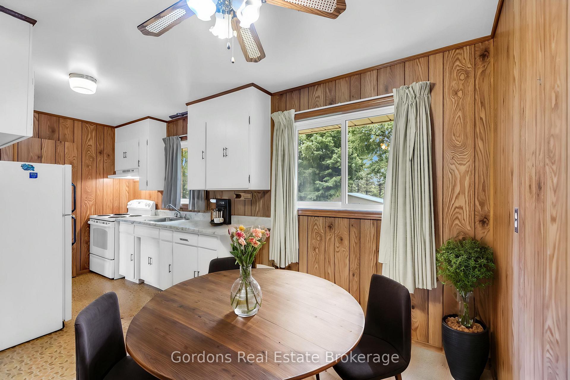 Photo 26 of 1432 Mannheim Road, Wilmot — HOMEH