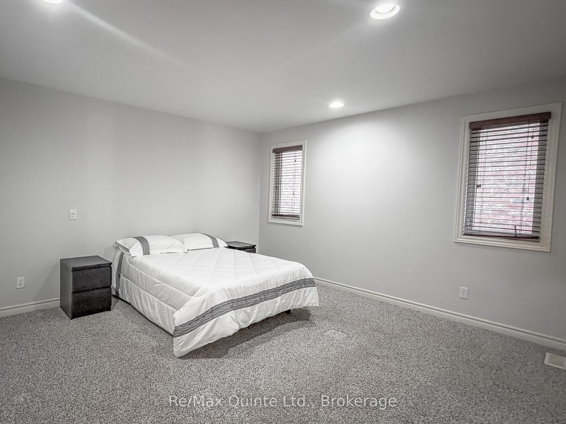 Photo 14 of 10 Boyce Court, Belleville, Belleville Ward — HOMEH