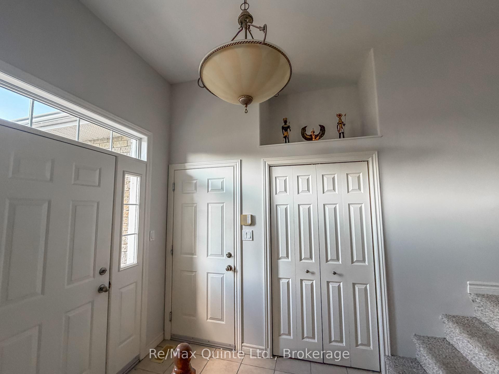 Photo 19 of 10 Boyce Court, Belleville, Belleville Ward — HOMEH